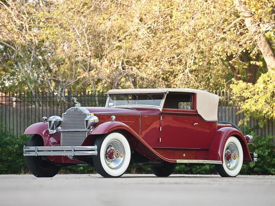  Packard Deluxe Eight Convertible Victoria by Rollston 1931 года  (фото 1 из 8)